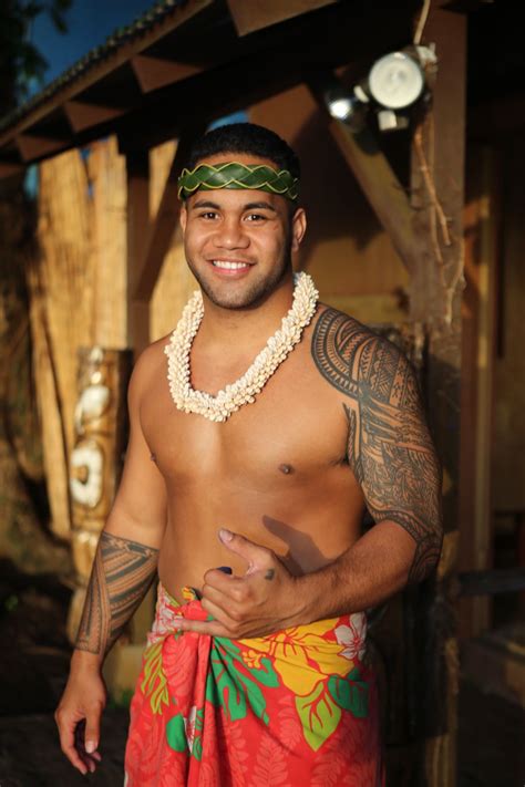 dating a polynesian man